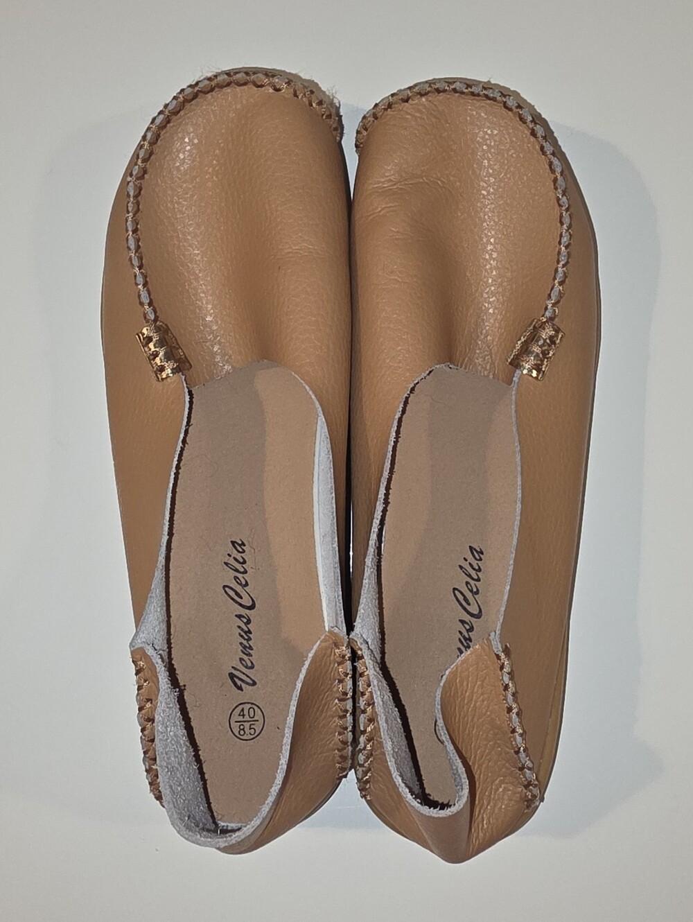 Elegant Tan Leather Loafers